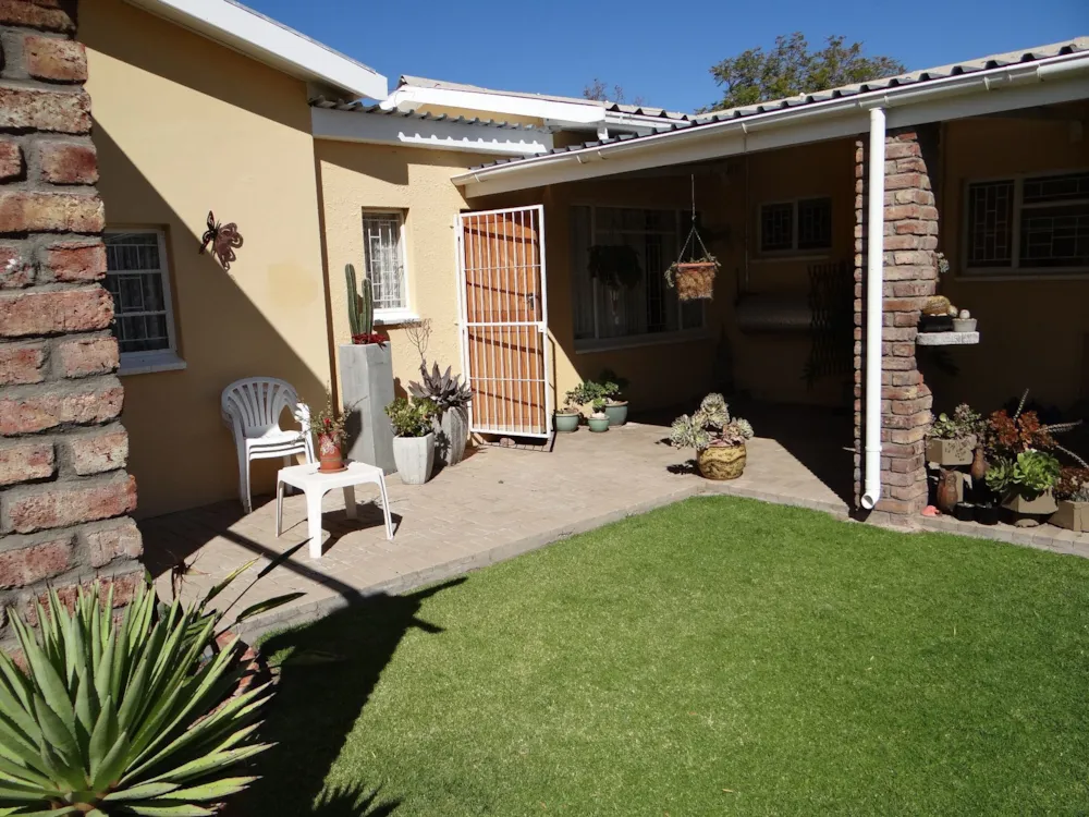 House for sale in Hospital Hill, Beaufort West - 1KK1754772 House for sale in Hospital Hill, Beaufort West - 1KK1754772