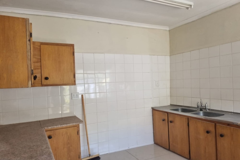 House to rent in Sunnyside, Grahamstown, Makhanda - 1GC1700095 House to rent in Sunnyside, Grahamstown, Makhanda - 1GC1700095