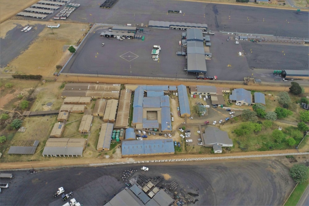 Commercial business for sale in Naaupoort - 1WD1586355