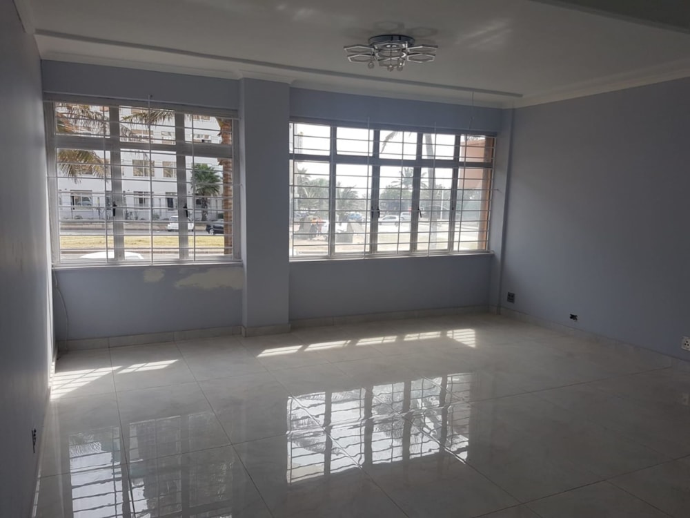 Apartment for sale in North Beach Durban - 1DA1586566 Apartment for sale in North Beach Durban - 1DA1586566