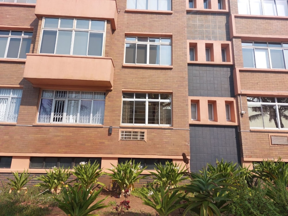 Apartment for sale in North Beach Durban - 1DA1586566 Apartment for sale in North Beach Durban - 1DA1586566