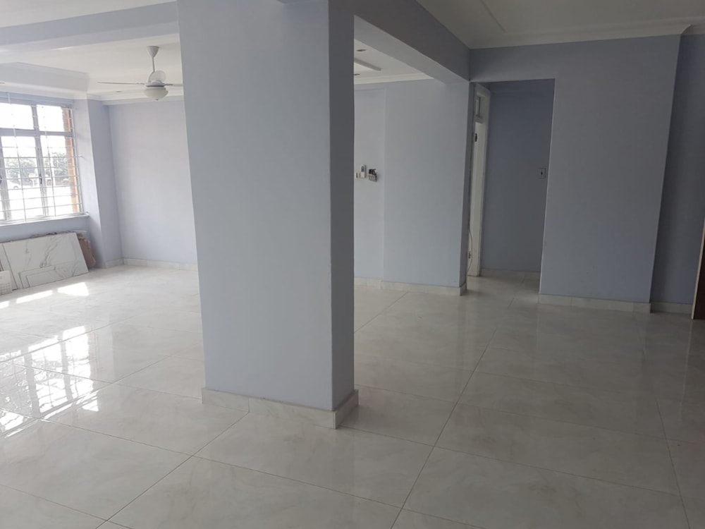 Apartment for sale in North Beach Durban - 1DA1586566 Apartment for sale in North Beach Durban - 1DA1586566