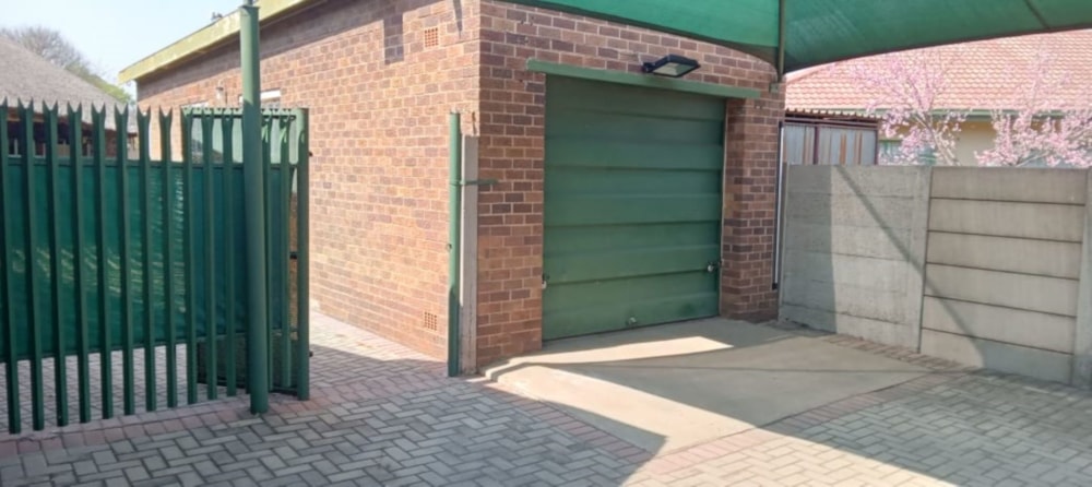 House for sale in Pullens Hope - 1MD1586823