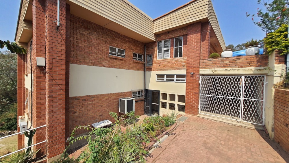 Cottage to rent in Westville - 1WP1728149