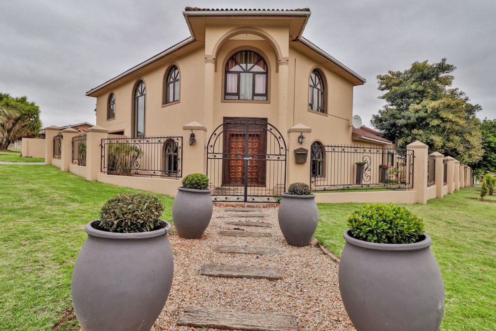 Double-storey house for sale in Strelitzia Park - 1UK1717473