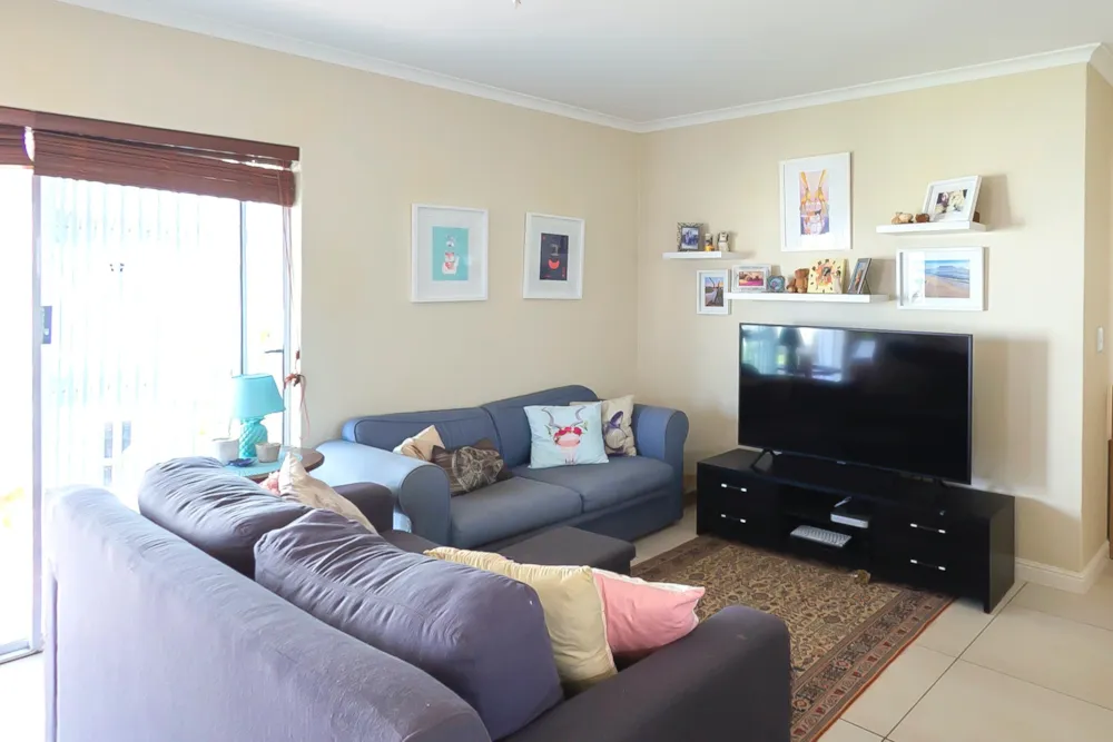 House sold in Sunningdale, Blouberg - 1TV1735668 House sold in Sunningdale, Blouberg - 1TV1735668