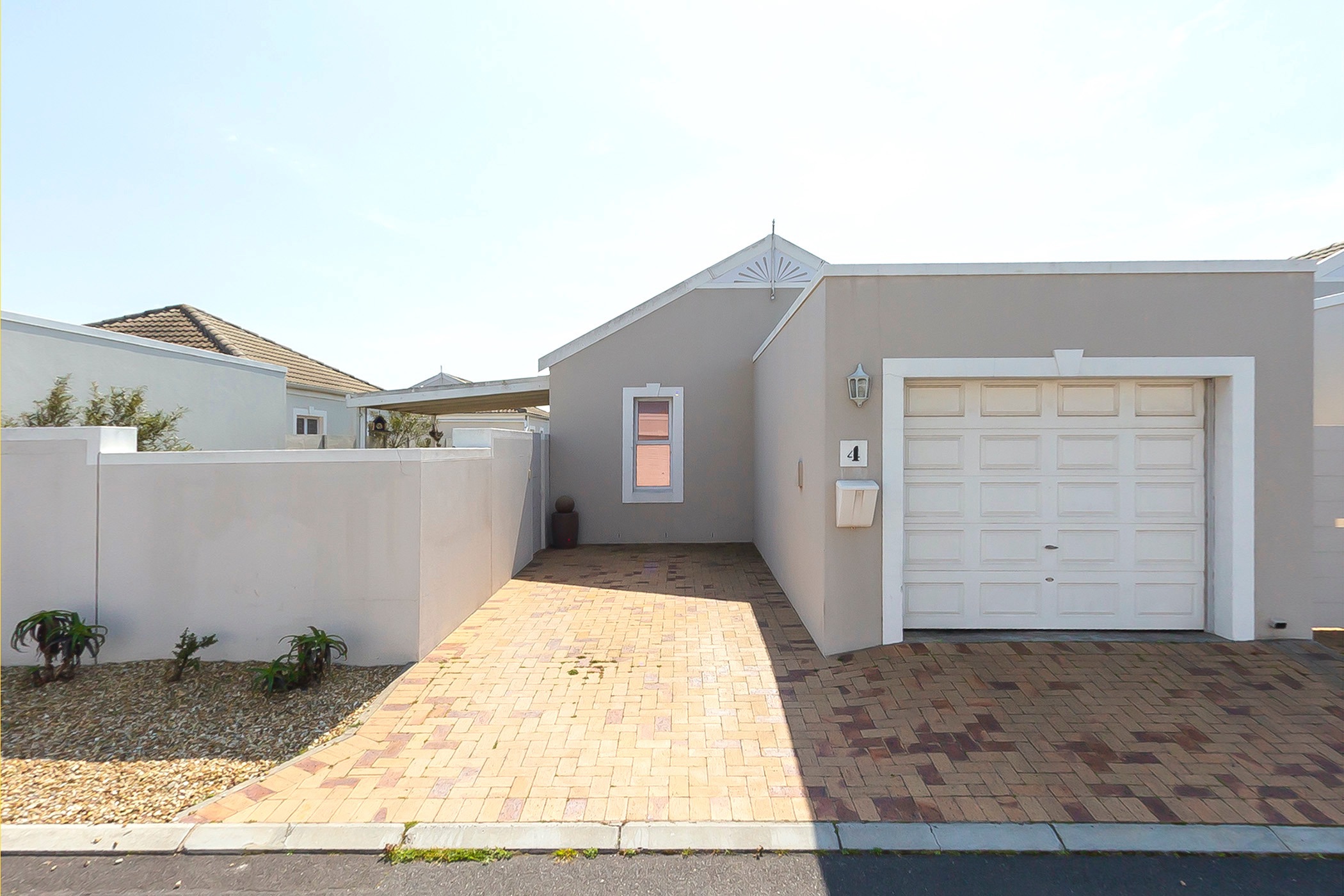 House sold in Sunningdale, Blouberg - 1TV1735668