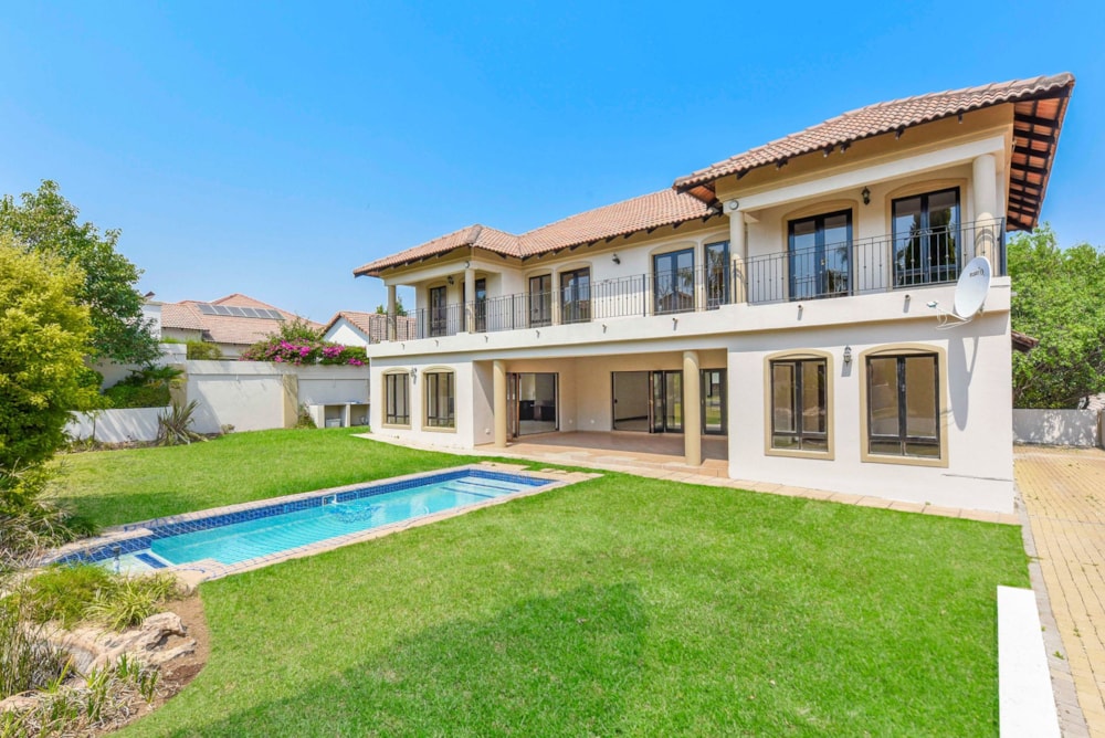 Double-storey house for sale in Fourways Area - FW1726917