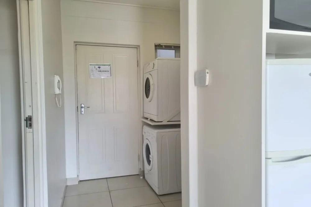 Apartment to rent in West Hill, Grahamstown, Makhanda - 1GC1752103