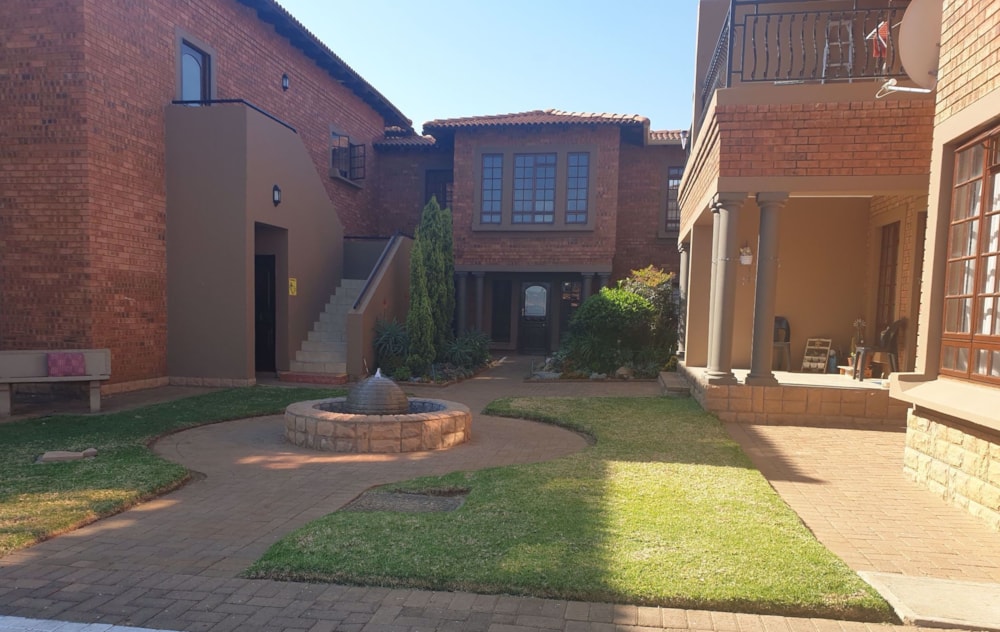 Retirement apartment for sale in Dan Pienaar - 1BX1638460