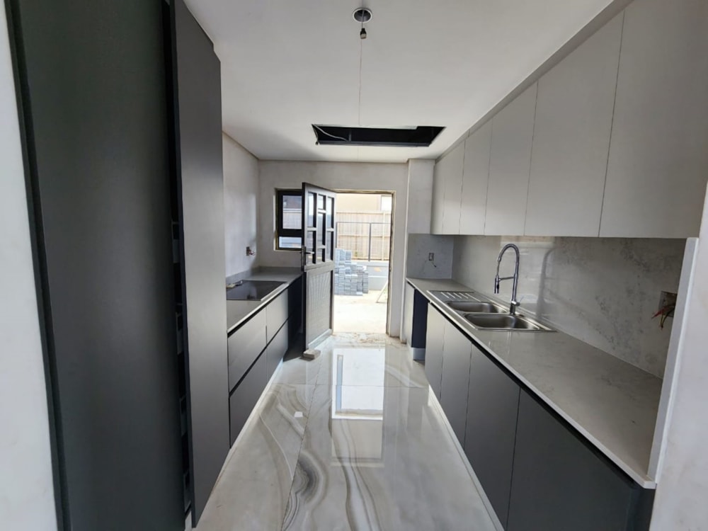 House for sale in Izinga - 1ND1585143