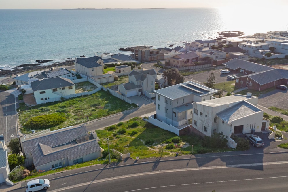 Residential vacant land sold in Bloubergstrand - 1TV1582400 Residential vacant land sold in Bloubergstrand - 1TV1582400