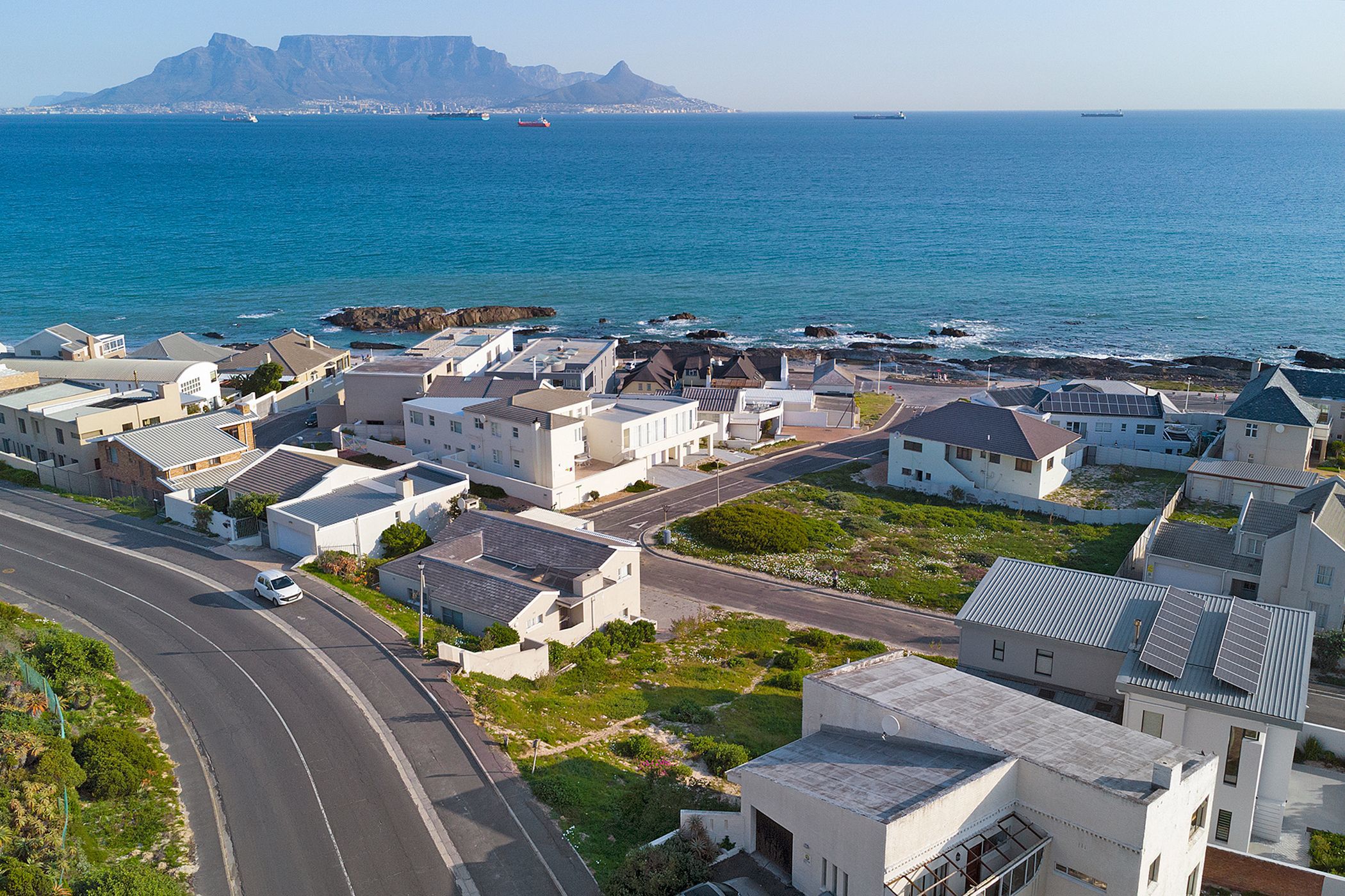 Residential vacant land sold in Bloubergstrand - 1TV1582400