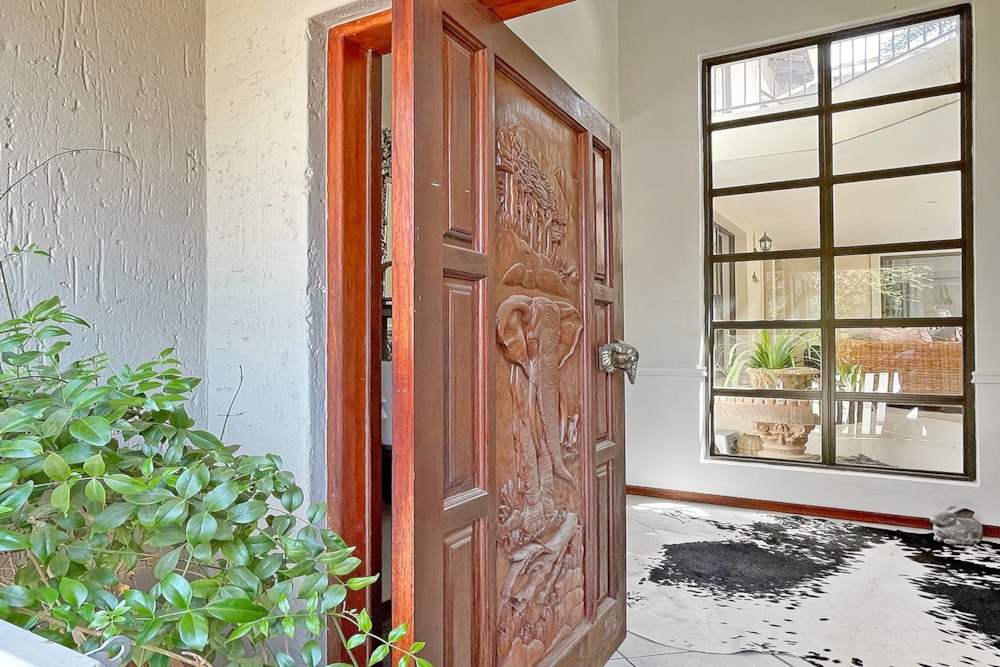 Double-storey house let in Kyalami Estates - MDL1682359 Double-storey house let in Kyalami Estates - MDL1682359