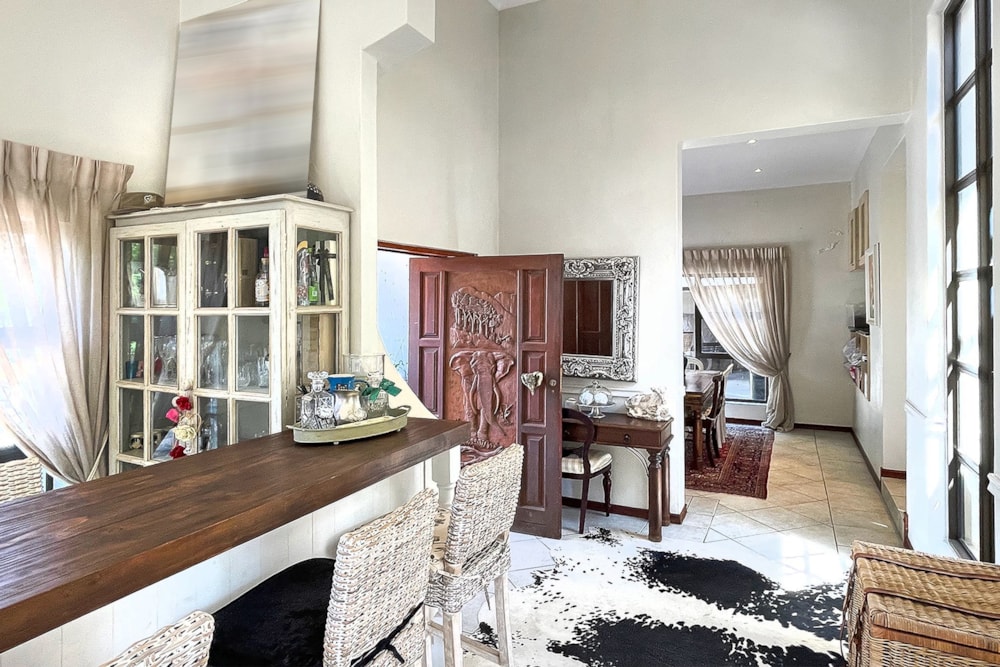 Double-storey house let in Kyalami Estates - MDL1682359 Double-storey house let in Kyalami Estates - MDL1682359