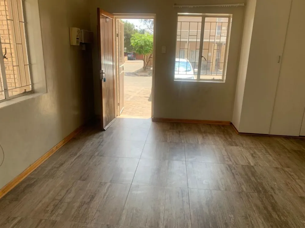 Apartment let in Willows - 1BX1735929 Apartment let in Willows - 1BX1735929