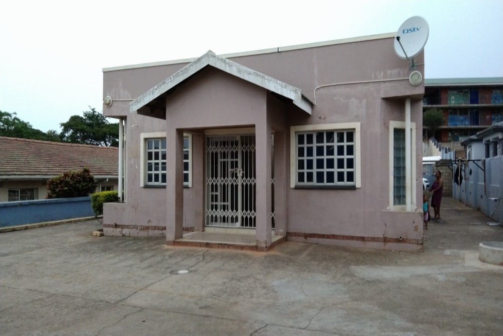 House for sale in Isipingo Rail - 1WB1670634