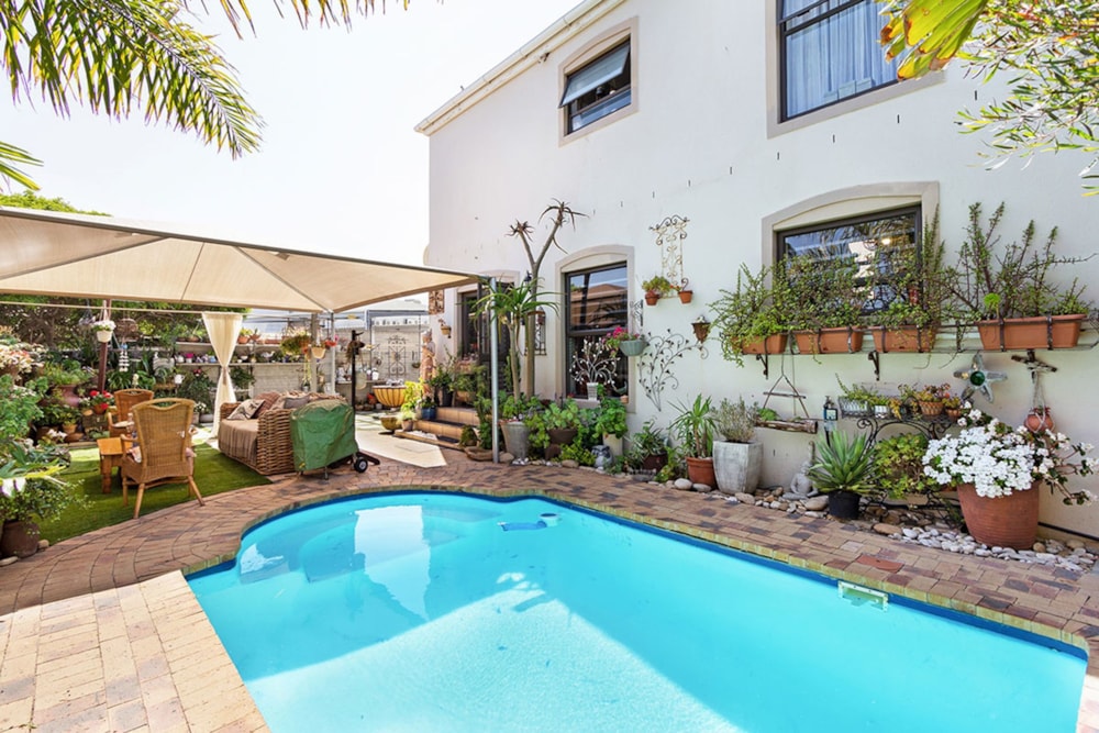 Double-storey house let in West Beach, Blouberg - 1TV1699504 Double-storey house let in West Beach, Blouberg - 1TV1699504