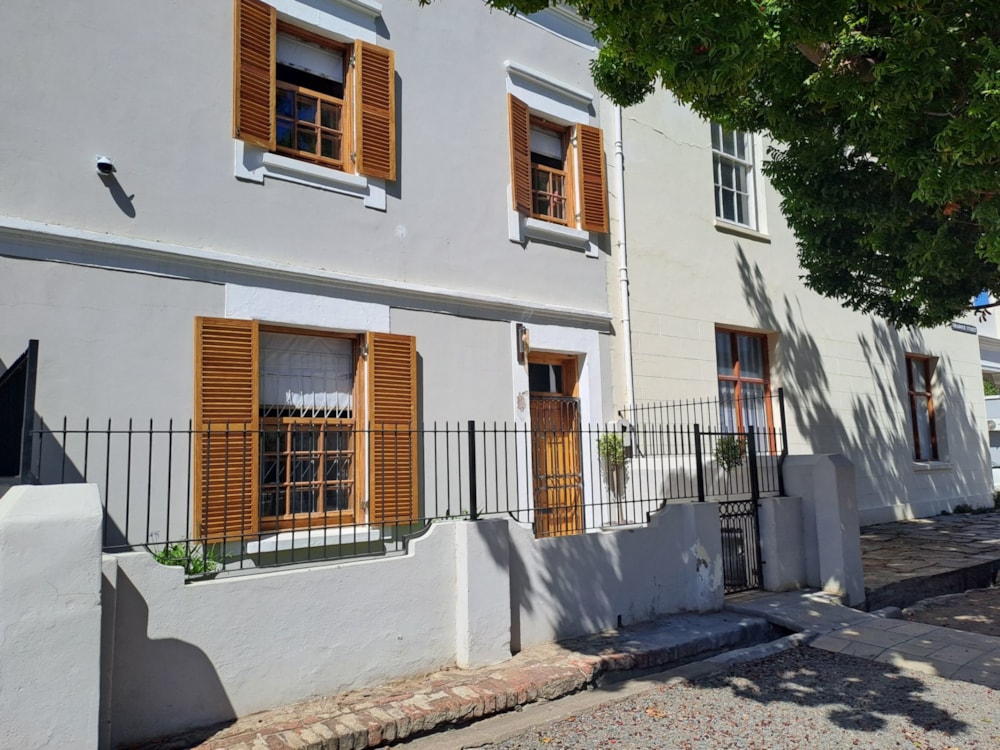 House sold in Graaff-Reinet - 1KK1588252 House sold in Graaff-Reinet - 1KK1588252