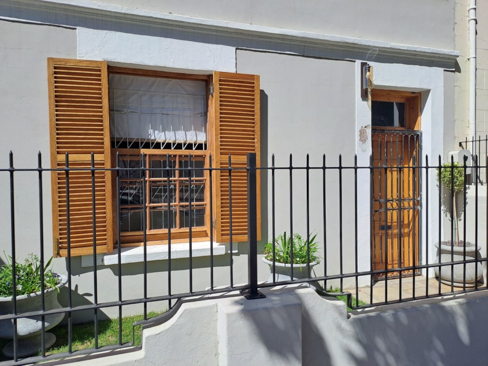 House sold in Graaff-Reinet - 1KK1588252 House sold in Graaff-Reinet - 1KK1588252