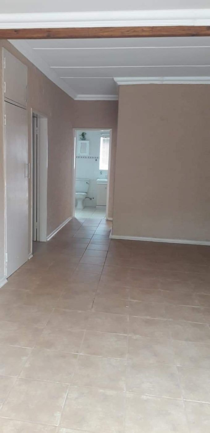 Townhouse for sale in Middelburg Central (Mpumalanga Central)  - 1MD1711254