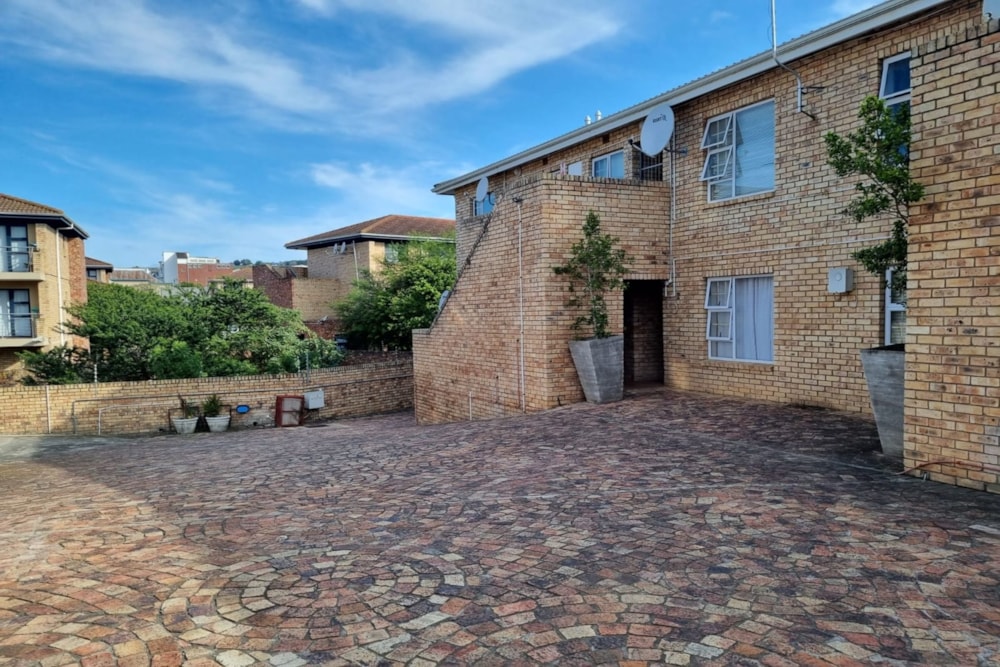 Apartment let in Grahamstown Central (Makhanda Central)  - 1GC1668416 Apartment let in Grahamstown Central (Makhanda Central)  - 1GC1668416
