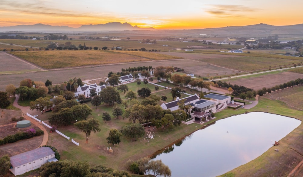 Wine farm sold in Stellenbosch Farms - ST1588575 Wine farm sold in Stellenbosch Farms - ST1588575
