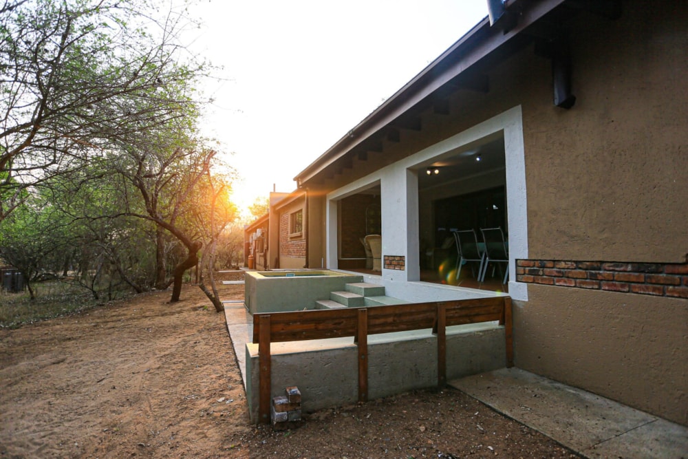 Cottage to rent in Marloth Park - 1NK1584005 Cottage to rent in Marloth Park - 1NK1584005