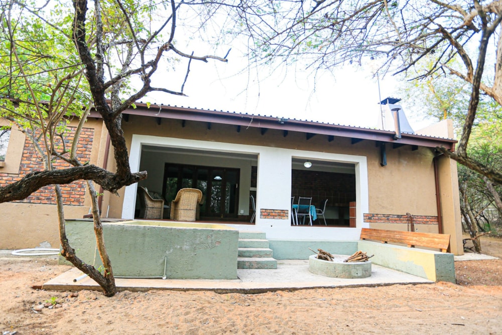 Cottage to rent in Marloth Park - 1NK1584005 Cottage to rent in Marloth Park - 1NK1584005