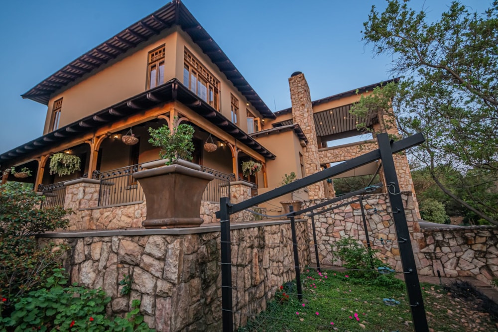 House for sale in Mooikloof Equestrian Estate - PT1587453