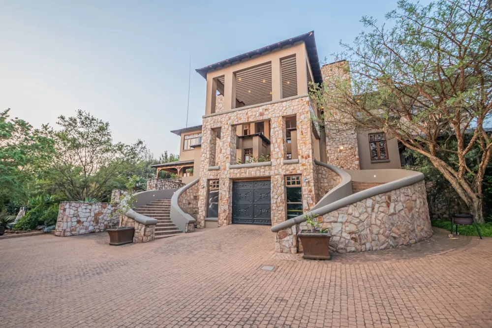 House for sale in Mooikloof Equestrian Estate - PT1587453