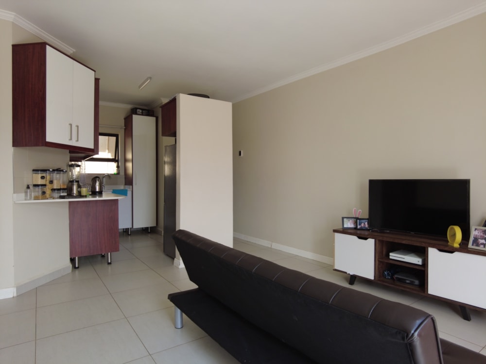 House sold in Kimberley - 1KJ1747283