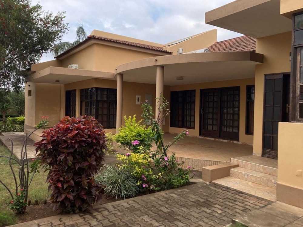 House for sale in Matola, Mozambique - 3MQ1588649