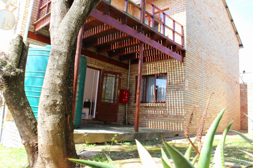 Apartment for sale in Sunnyside, Grahamstown, Makhanda - 1GC1588617