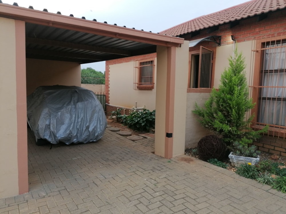 Townhouse for sale in Brandfort - 1BX1727055