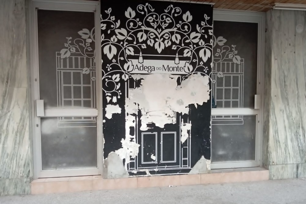 Commercial retail property for sale in Beira, Beira, Mozambique - 3MQ1589909