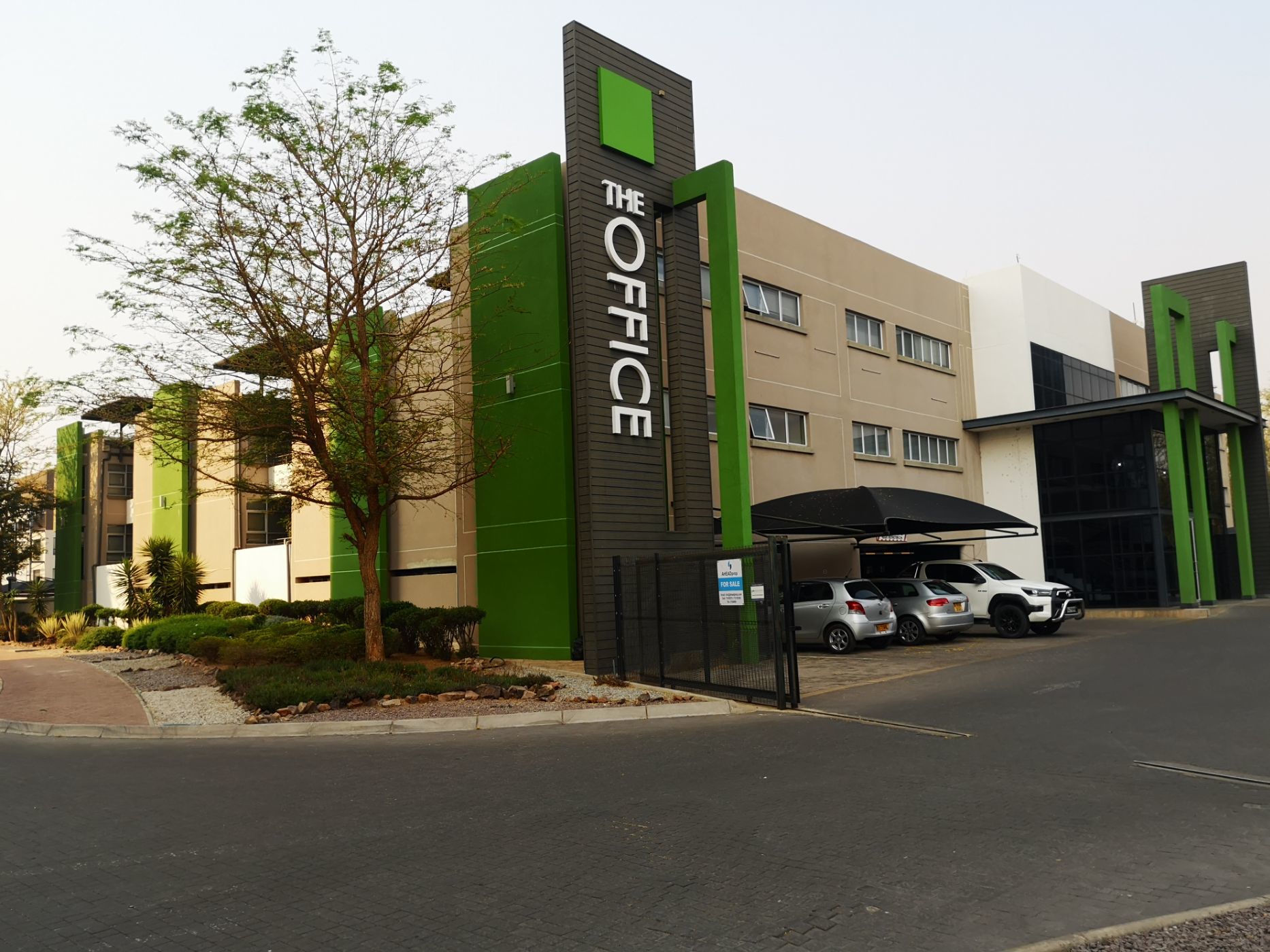 Commercial office for sale in Fairgrounds, Botswana - 3BO1704375