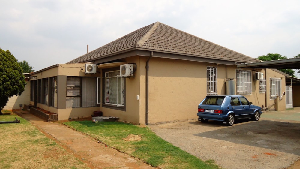 House for sale in Brakpan Central - 1BJ1590559