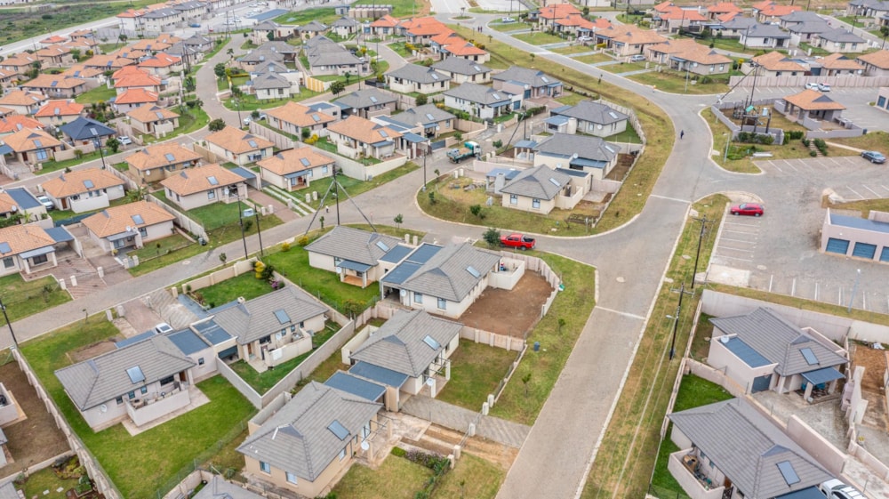 House for sale in Kidds Beach - 1ET1590330