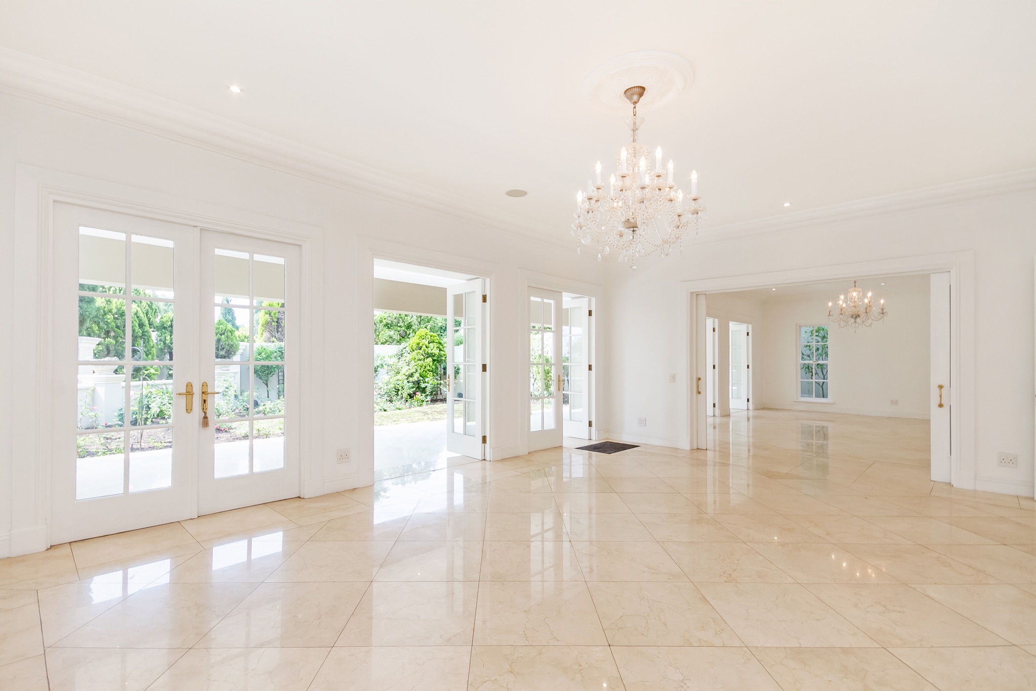 Cluster to rent in Sandhurst - JBL1717065