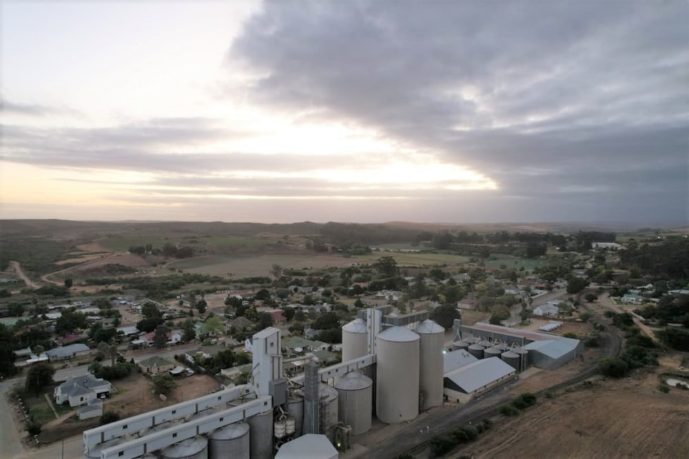 Residential vacant land for sale in Heidelberg, Garden Route - 1SR1590823 Residential vacant land for sale in Heidelberg, Garden Route - 1SR1590823