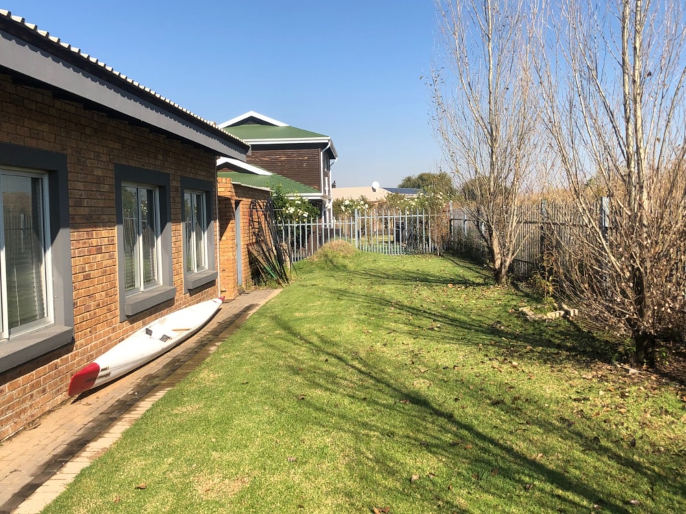 House to rent in Bronkhorstbaai - PRN1753995 House to rent in Bronkhorstbaai - PRN1753995