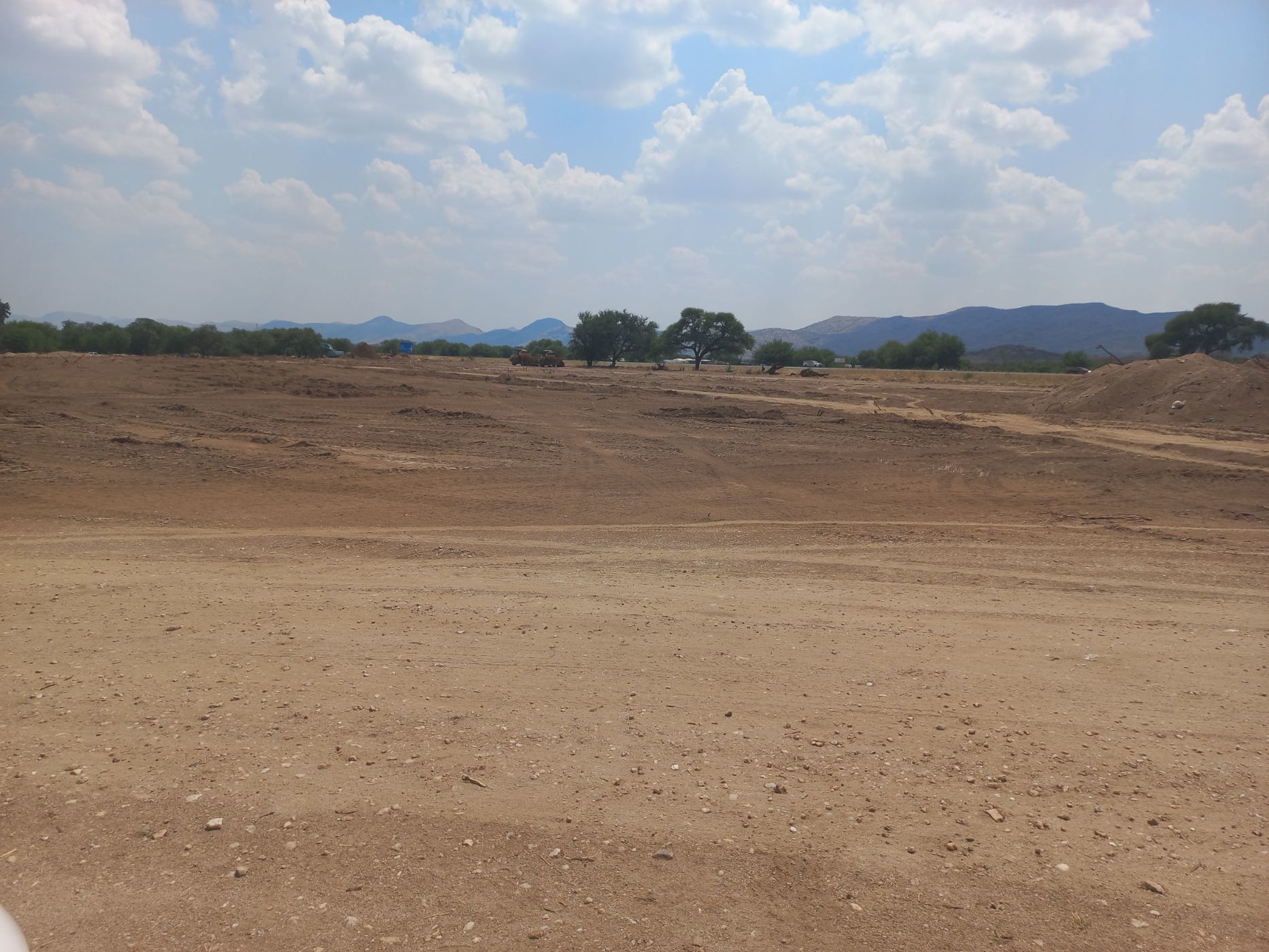 Commercial vacant land for sale in Windhoek, Namibia - 3NM1591492