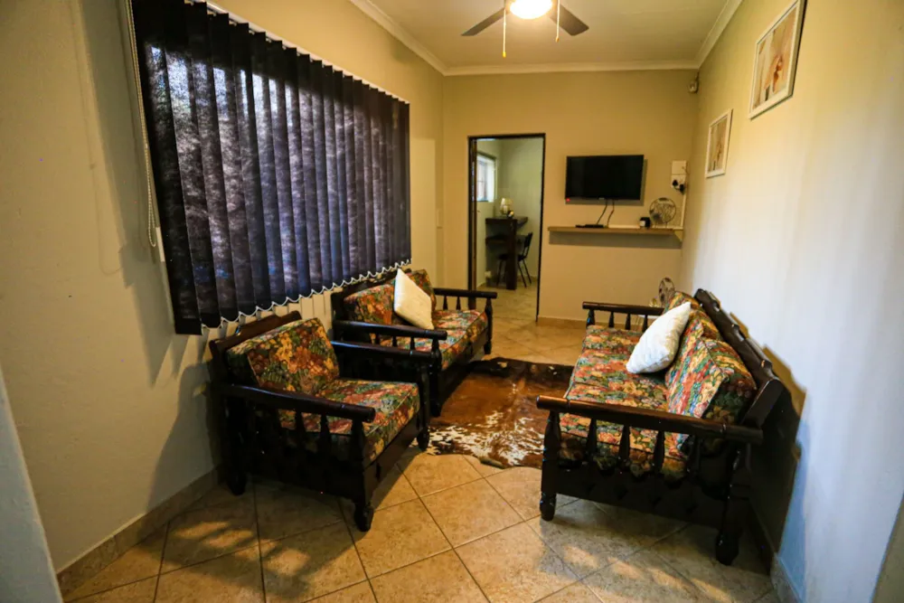 Cottage to rent in Marloth Park - 1NK1591505 Cottage to rent in Marloth Park - 1NK1591505