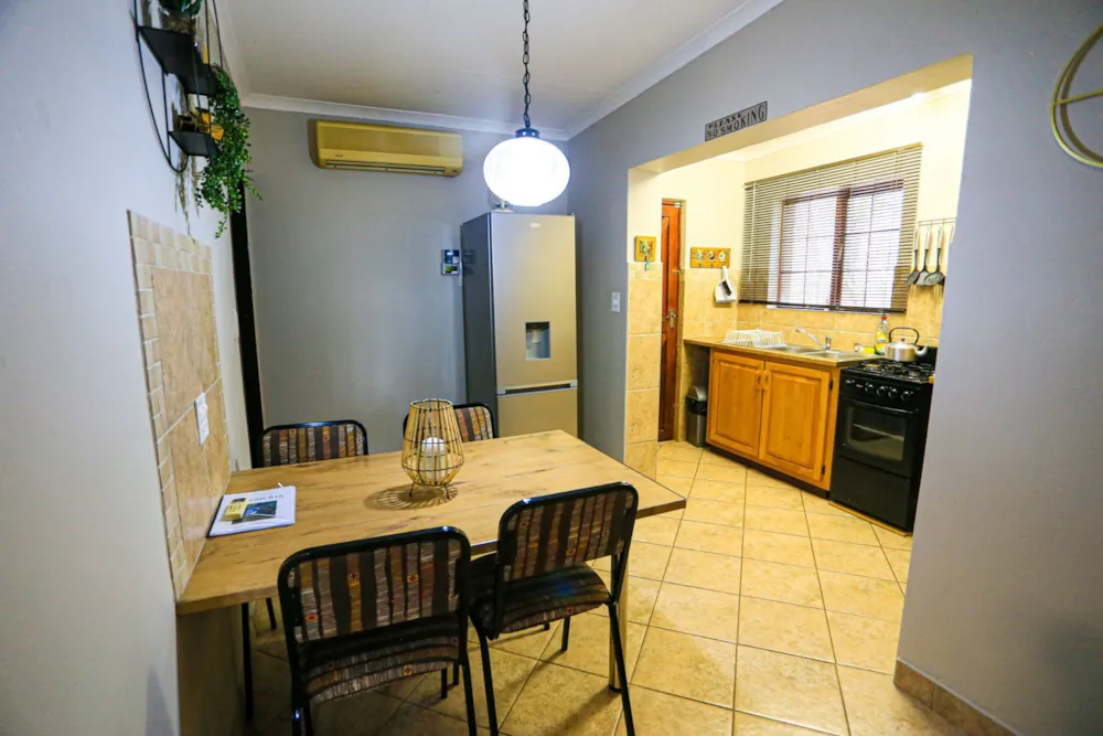 Cottage to rent in Marloth Park - 1NK1591505 Cottage to rent in Marloth Park - 1NK1591505