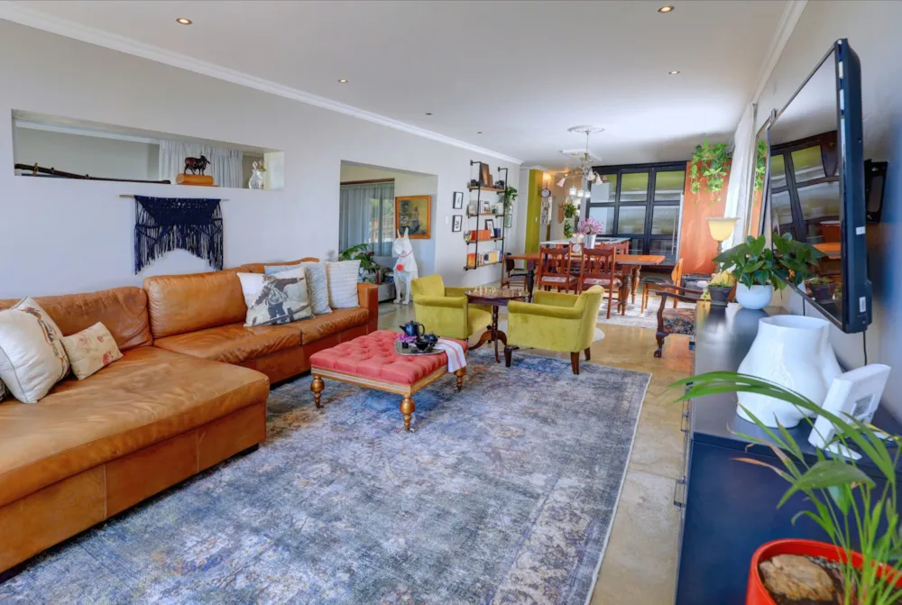 Double-storey house for sale in Mossel Bay Central - 1MB1730559 Double-storey house for sale in Mossel Bay Central - 1MB1730559