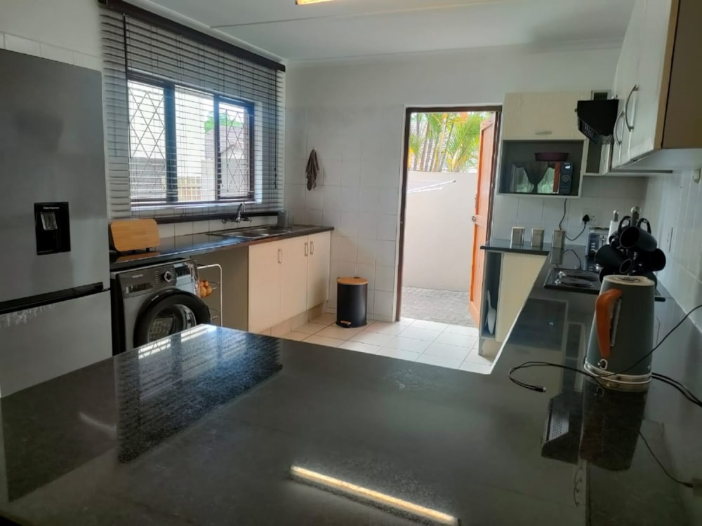 House let in Veldenvlei - 1RY1662750 House let in Veldenvlei - 1RY1662750