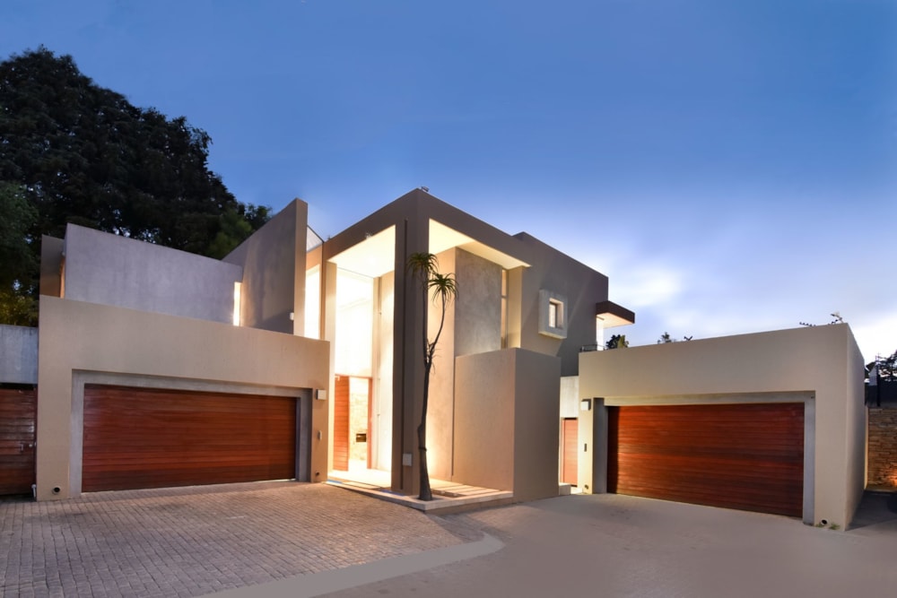 Double-storey cluster sold in Hyde Park, Sandton - HP1588428 Double-storey cluster sold in Hyde Park, Sandton - HP1588428