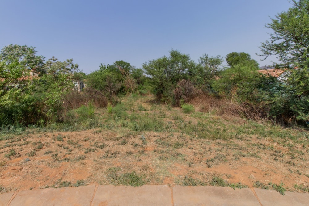 Residential vacant land for sale in Estate D Afrique - 1HR1585323 Residential vacant land for sale in Estate D Afrique - 1HR1585323