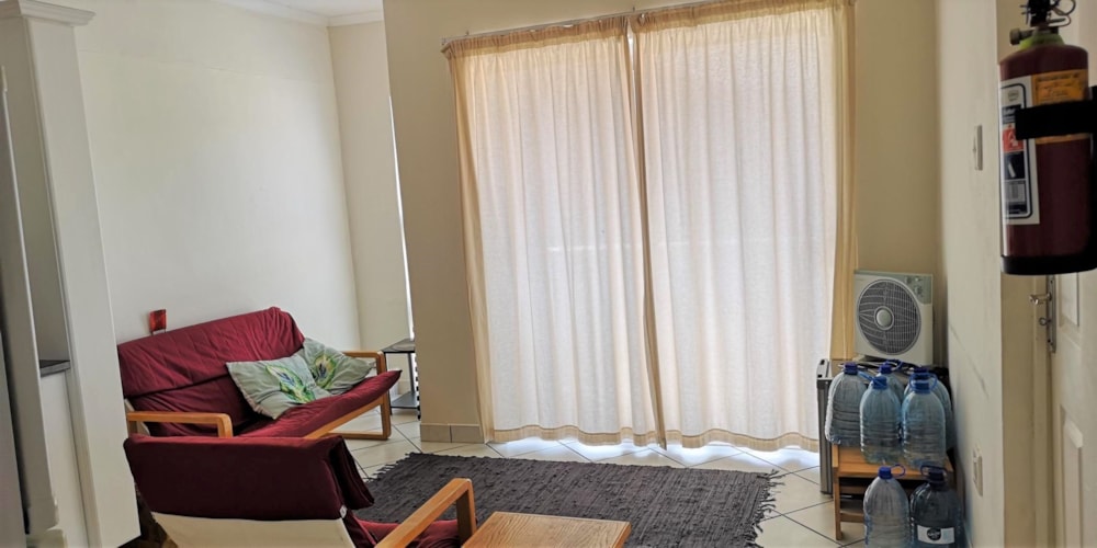 Multi-storey apartment to rent in Grahamstown Central (Makhanda Central) - 1GC1710585 Multi-storey apartment to rent in Grahamstown Central (Makhanda Central) - 1GC1710585